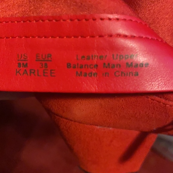 Nice suede boots and very comfortable !! - Picture 6 of 6